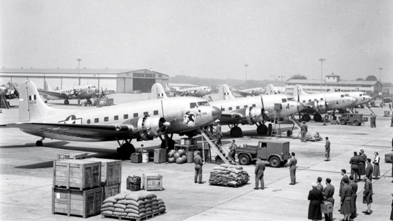 Airbase Frankfurt Vergangenheit: Das Tor zu Europa und sein Vermächtnis